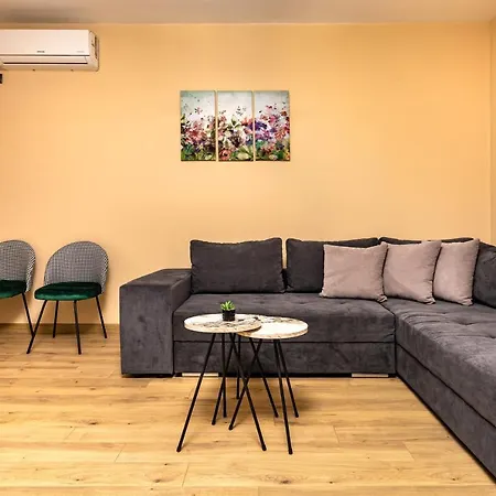 -city Haven Retreat- Elegant 2bd On Bulgaria Blv By Flat Mаnager Пловдив