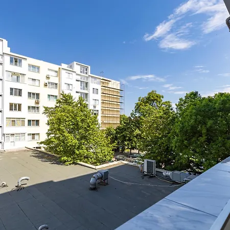 -city Haven Retreat- Elegant 2bd On Bulgaria Blv By Flat Mаnager Apartamento Plovdiv